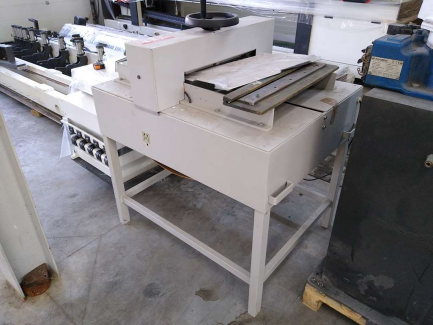 Zdjęcie przedmiotu: BIO-SYSTEM G52H hydraulic cutter