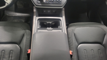 Zdjęcie przedmiotu: LAND ROVER Defender 110 2.0 D240 SE
