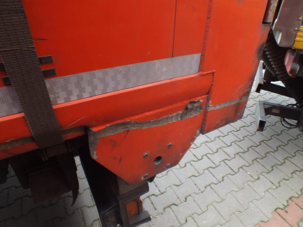 Zdjęcie przedmiotu: KRAKER CF-Z CF200 moving floor semi-trailer