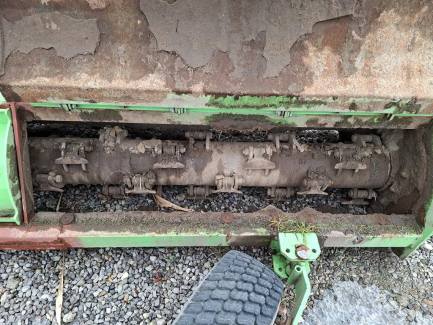 Zdjęcie przedmiotu: Kosiarka bijakowa TALEX LEO 320 PROFESSIONAL 