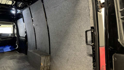 Zdjęcie przedmiotu: Iveco Daily 35S18 V Hi-Matic E6 3.5t
