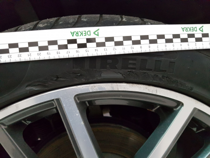 Zdjęcie przedmiotu: Maserati Levante