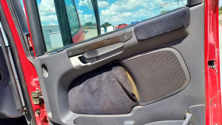 Zdjęcie przedmiotu: SCANIA R500 E5 26.5t LA 6x2MNA