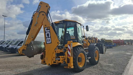 Zdjęcie przedmiotu: Екскаватор-навантажувач JCB 4CX