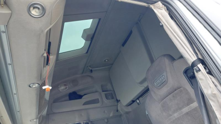 Zdjęcie przedmiotu: Iveco STRALIS E6 18.0t