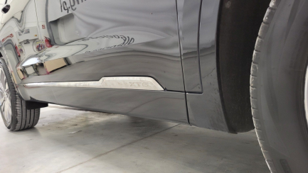 Zdjęcie przedmiotu: Cadillac XT6