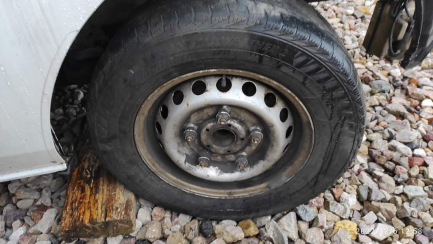 Zdjęcie przedmiotu: Ford Transit E5 2.5t Evidence retained electronically