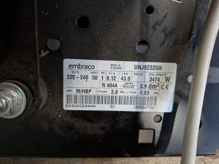 Zdjęcie przedmiotu: Elementy komory chłodniczej o wymiarach 4000x2400x2200 mm