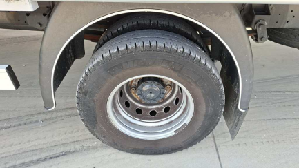 Zdjęcie przedmiotu: Iveco DAILY HI-MATIC E6e 7.2t