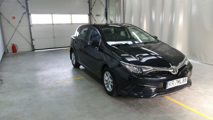 Zdjęcie przedmiotu: Toyota Auris Hatchback