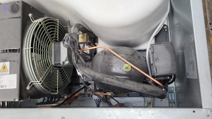 Zdjęcie przedmiotu: Szafa mroźnicza nierdzewna Krosno-Metal Freezer AHKMT069001 700L