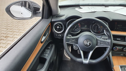 Zdjęcie przedmiotu: ALFA ROMEO Stelvio 2.0 Turbo First Edition Q4 aut