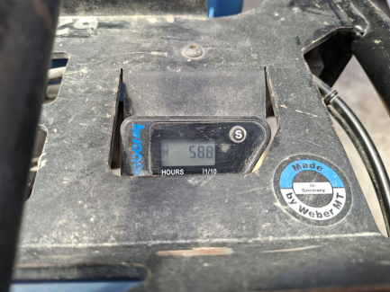 Zdjęcie przedmiotu: WEBER SRV 620-II vibratory rammer