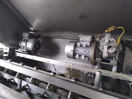 Zdjęcie przedmiotu: Apple peeler PND S.r.l. Fruit Processing Machinery Italy PEELING MACHINE PL6 160 BG