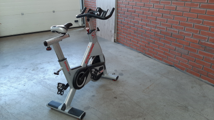 Zdjęcie przedmiotu: ROWER STACJONARNY STAR TRAC Spinner NXT