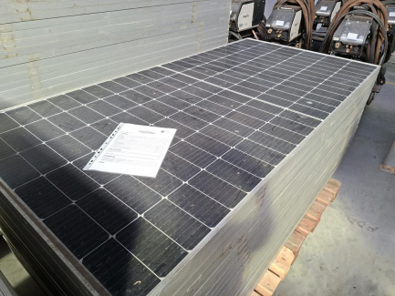 Zdjęcie przedmiotu: Elementy instalacji Fotowoltaicznej o mocy 108,745 kWp