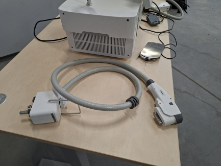 Zdjęcie przedmiotu: Urządzenie kosmetyczne INNARI HTP MONDUNIQ COSMETIQUES PROFESSIONNEL DERMIE PHARM