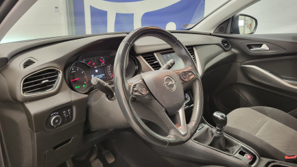 Zdjęcie przedmiotu: Opel GRANDLAND X 1.2 T GPF Edition S&S