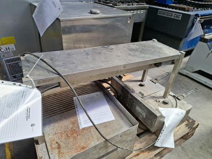 Zdjęcie przedmiotu: A set of catering equipment