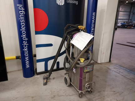 Zdjęcie przedmiotu: Steam cleaner with vacuum cleaner VERONA FCR 3.65kW