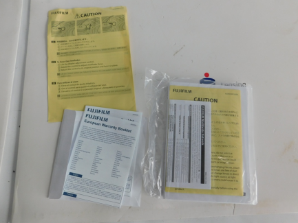 Zdjęcie przedmiotu: Camera with Fuji Film Corporation lens: body - XT3 / lens - XF35mmF2 R WR