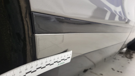 Zdjęcie przedmiotu: Land Rover Velar 3.0 P400 mHEV SE Oświadczenie o utracie DR