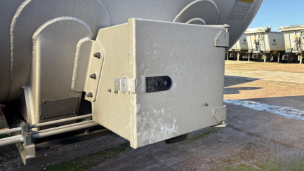 Zdjęcie przedmiotu: KASSBOHRER STB 35.0t TANKAUFLIEGER Tanker