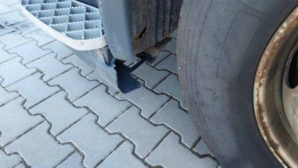 Zdjęcie przedmiotu: SCANIA R420 LA 6x2HNA E5 26.5t