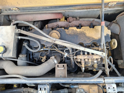 Zdjęcie przedmiotu: Koparka kołowa CAT M318D