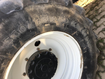 Zdjęcie przedmiotu: Steyr 6185 CVT Eco-Tech farm tractor
