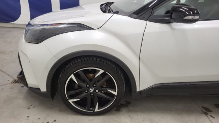 Zdjęcie przedmiotu: Toyota C-HR 1.8 Hybrid GPF GR Sport