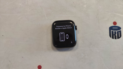 Zdjęcie przedmiotu: Zegarek / Smartwatch Apple Watch 7 45mm GPS + Cellular stal nierdzewna w kolorze mocnego grafitu z bransoletą mediolańską w kolorze mocnego grafitu kod prod. MKL33WB/A