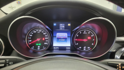 Zdjęcie przedmiotu: Mercedes-benz C 200 4-Matic 7G-TRONIC