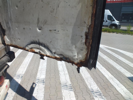 Zdjęcie przedmiotu: SCHMITZ SKO24 isothermal semi-trailer