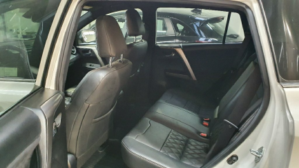Zdjęcie przedmiotu: Toyota Rav4 Hybrid Prestige 4x4