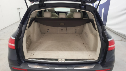 Zdjęcie przedmiotu: Mercedes-Benz E 220 d 4-Matic All-Terrain