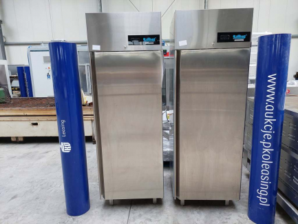 Krosno-Metal Freezer AHKMT069001 700L stainless steel freezer cabinet