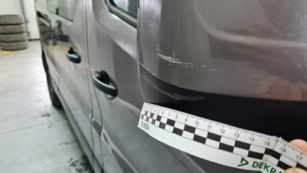 Zdjęcie przedmiotu: Opel Vivaro L2H1 2,9t 1.6 BiTurbo CDTI Euro 6 1598ccm - 125HP