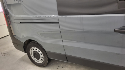 Zdjęcie przedmiotu: Renault Trafic 2.0 dCi L2H1 HD Extra E6