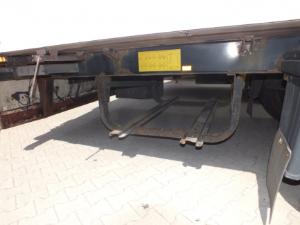 Zdjęcie przedmiotu: SCHMITZ CARGOBULL SK0 24 / L-13.4FP80 / 60 isothermal semi-trailer