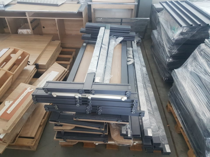 Zdjęcie przedmiotu: MEBLE SKLEPOWE