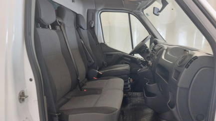 Zdjęcie przedmiotu: Renault Master FWD dCi E6 3.5t L3H1 Pack ClimS&S+E