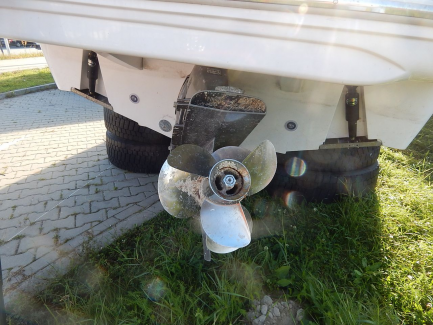 Zdjęcie przedmiotu: Jacht motorowy KEY LARGO 27 EFB