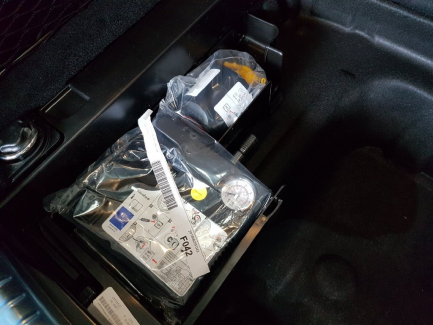 Zdjęcie przedmiotu: Mercedes-benz C200