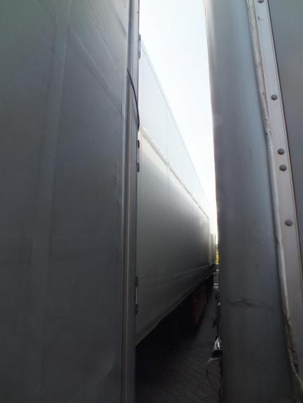 Zdjęcie przedmiotu: SCHMITZ CARGOBULL SCB*S3B Refrigerator