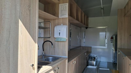 Zdjęcie przedmiotu: PRZYCZEPA GASTRONOMICZNA ZP TRAILERS ZP352