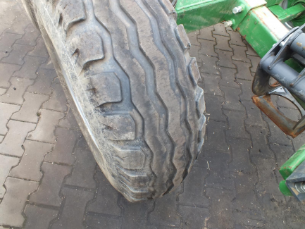 Zdjęcie przedmiotu: Forest trailer with crane FARMA T6 FARMA T6 C4.2 G2