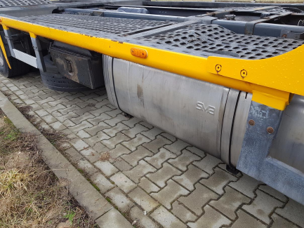 Zdjęcie przedmiotu: PACKAGE AUCTION SCANIA P 380 LB4x2 MLB + Silver Car trailer SRBU 62