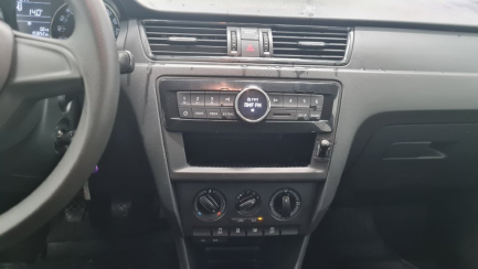 Zdjęcie przedmiotu: Skoda Rapid Spaceback 1.2 TSI Active