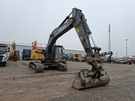 Zdjęcie przedmiotu: Koparka gąsiennicowa VOLVO EC250EL